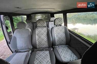 Минивэн Volkswagen Caravelle 2004 в 