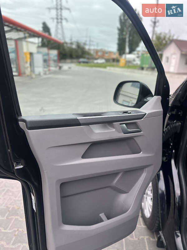 Минивэн Volkswagen Caravelle 2020 в Виннице