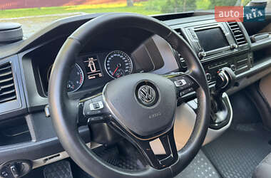 Минивэн Volkswagen Caravelle 2018 в 