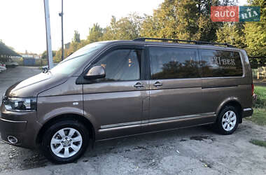 Мінівен Volkswagen Caravelle 2013 в Кам'янському