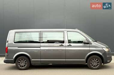 Минивэн Volkswagen Caravelle 2020 в 