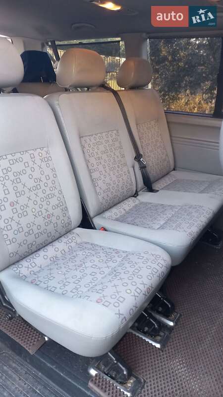 Минивэн Volkswagen Caravelle 2008 в Киеве
