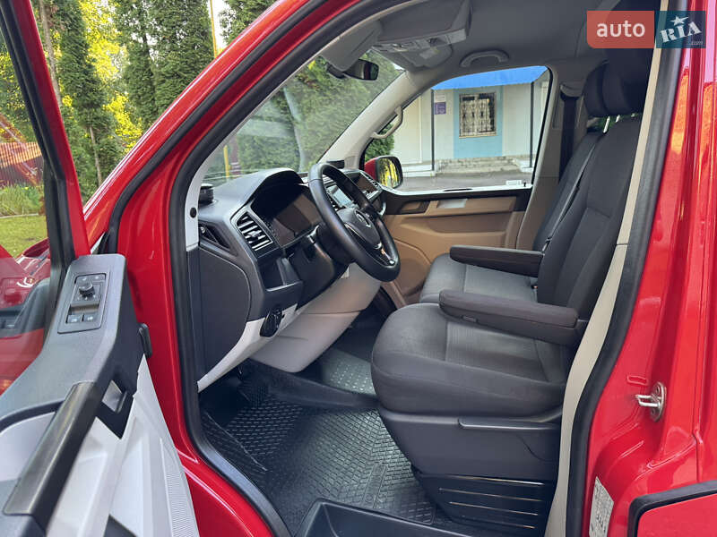 Минивэн Volkswagen Caravelle 2018 в Ровно фото 23 Минивэн Volkswagen Caravelle 2018 в Ровно