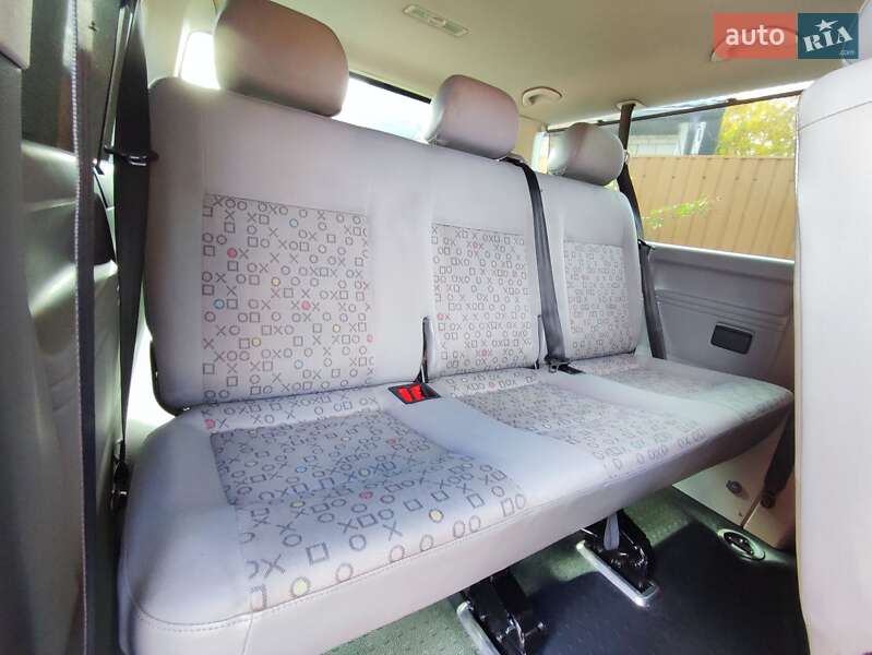Минивэн Volkswagen Caravelle 2007 в Борисполе фото 27 Минивэн Volkswagen Caravelle 2007 в Борисполе