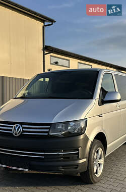 Минивэн Volkswagen Caravelle 2016 в Хмельницком