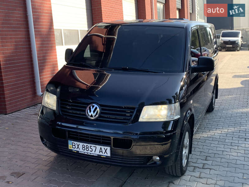 Минивэн Volkswagen Caravelle 2009 в Хмельницком