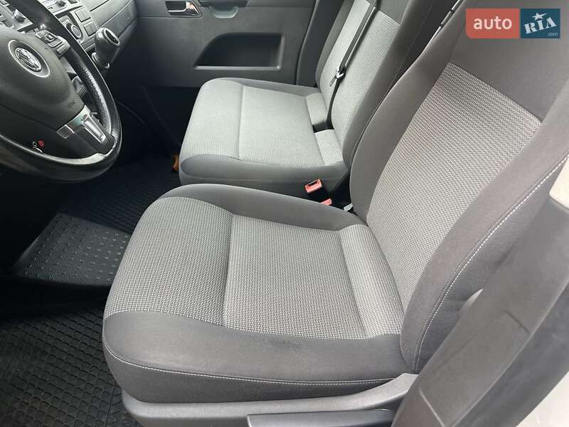 Мінівен Volkswagen Caravelle 2014 в Харкові фото 6 Мінівен Volkswagen Caravelle 2014 в Харкові