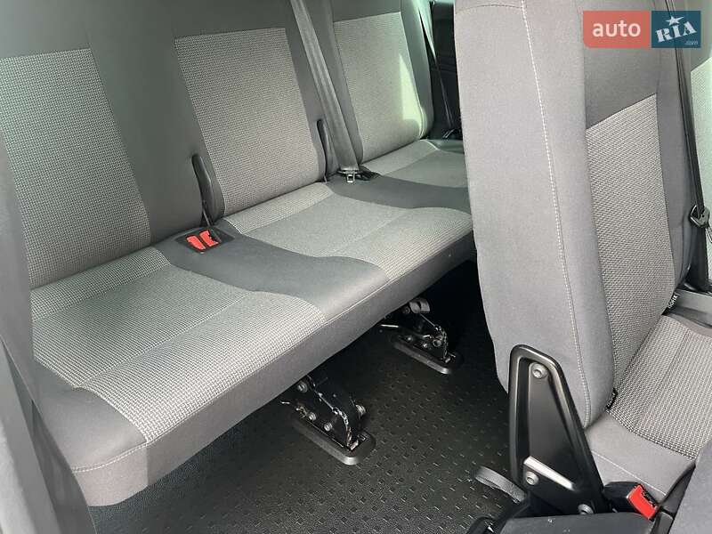 Мінівен Volkswagen Caravelle 2014 в Харкові фото 9 Мінівен Volkswagen Caravelle 2014 в Харкові