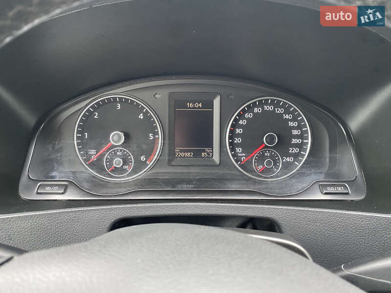 Мінівен Volkswagen Caravelle 2014 в Києві