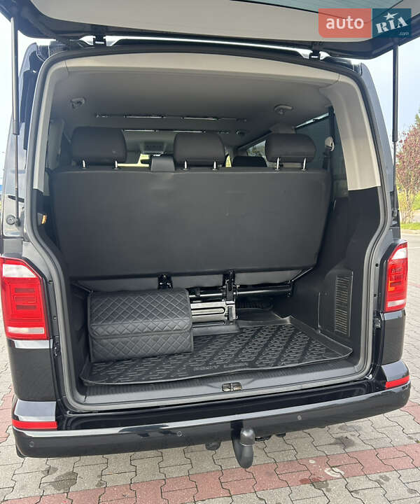 Мінівен Volkswagen Caravelle 2017 в Львові