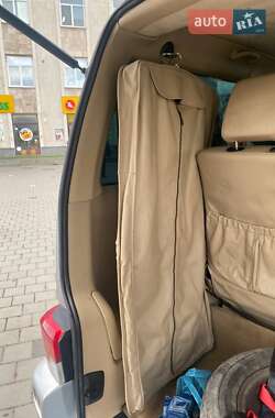 Мінівен Volkswagen Caravelle 2003 в  фото 31 Мінівен Volkswagen Caravelle 2003 в