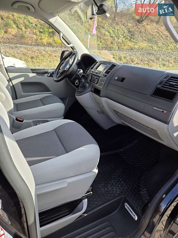 Минивэн Volkswagen Caravelle 2012 в Теребовле