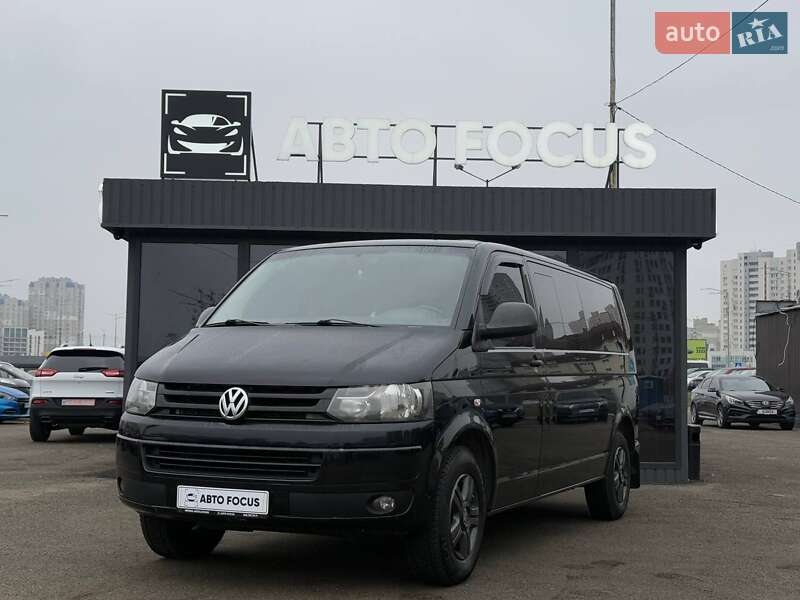 Минивэн Volkswagen Caravelle 2010 в Киеве фото 4 Минивэн Volkswagen Caravelle 2010 в Киеве
