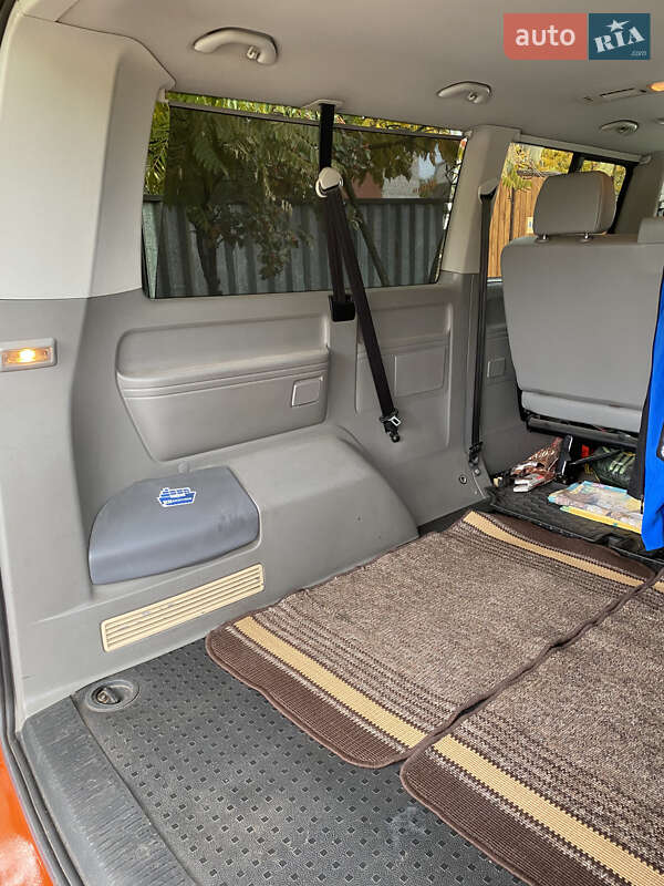 Минивэн Volkswagen Caravelle 2010 в Кривом Роге фото 14 Минивэн Volkswagen Caravelle 2010 в Кривом Роге