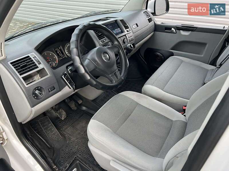 Минивэн Volkswagen Caravelle 2012 в Кременчуге фото 17 Минивэн Volkswagen Caravelle 2012 в Кременчуге