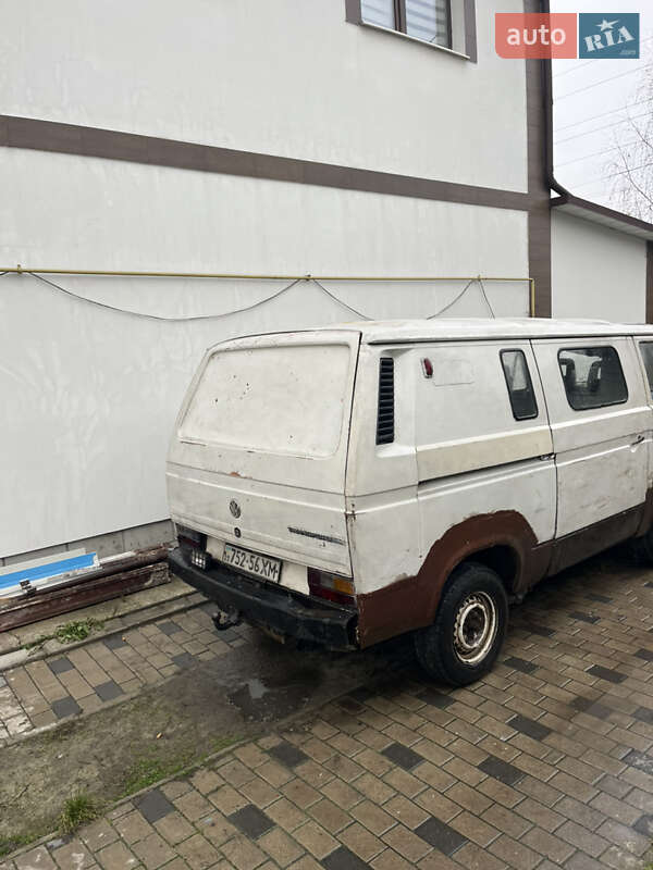 Минивэн Volkswagen Caravelle 1987 в Шепетовке фото 4 Минивэн Volkswagen Caravelle 1987 в Шепетовке