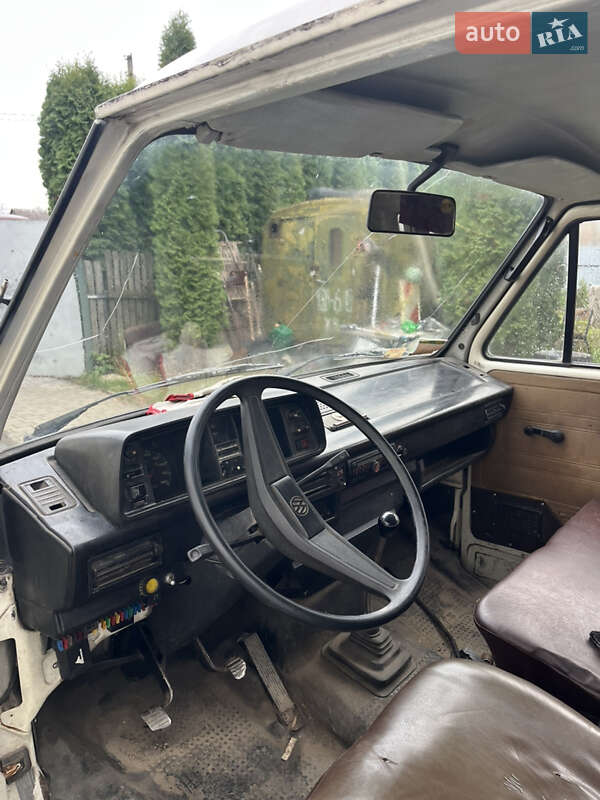 Минивэн Volkswagen Caravelle 1987 в Шепетовке фото 6 Минивэн Volkswagen Caravelle 1987 в Шепетовке
