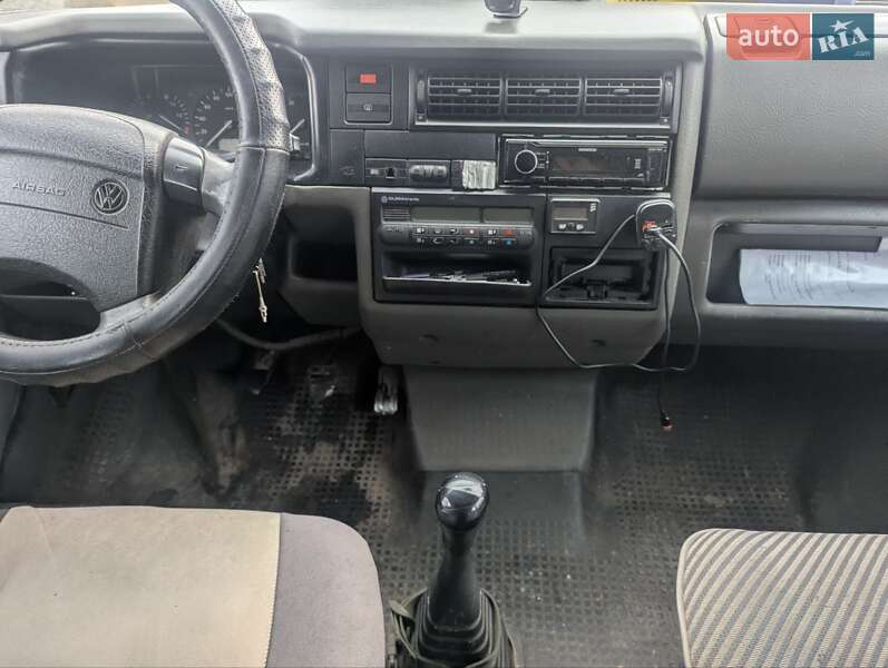 Минивэн Volkswagen Caravelle 1997 в Мене фото 8 Минивэн Volkswagen Caravelle 1997 в Мене
