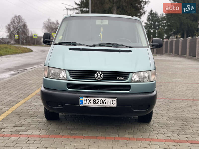 Минивэн Volkswagen Caravelle 2000 в Староконстантинове