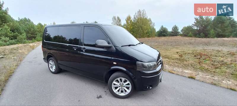 Минивэн Volkswagen Caravelle 2010 в Киеве