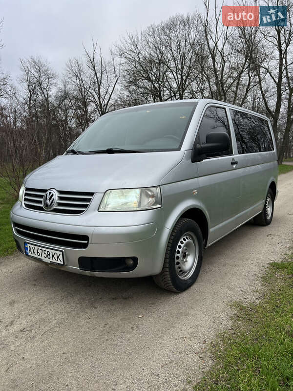 Volkswagen Caravelle 2008