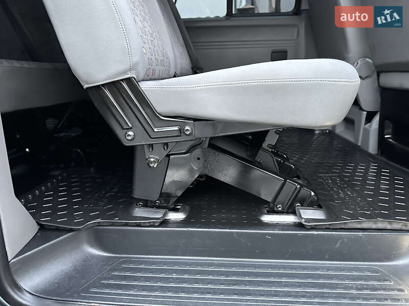 Минивэн Volkswagen Caravelle 2009 в Виноградове