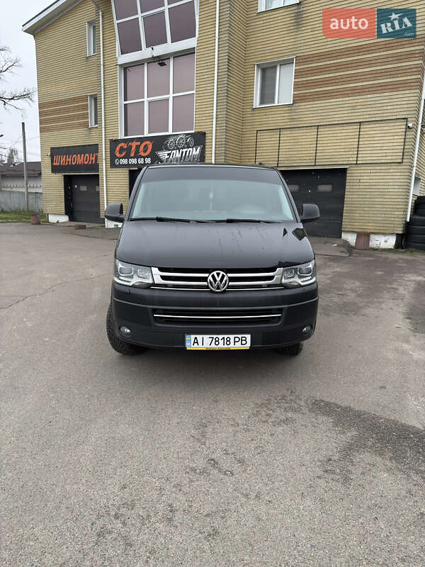Volkswagen Caravelle 2014
