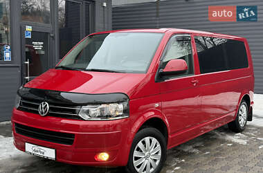 Минивэн Volkswagen Caravelle 2014 в Черновцах