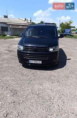 Минивэн Volkswagen Caravelle 2014 в Сахновщине