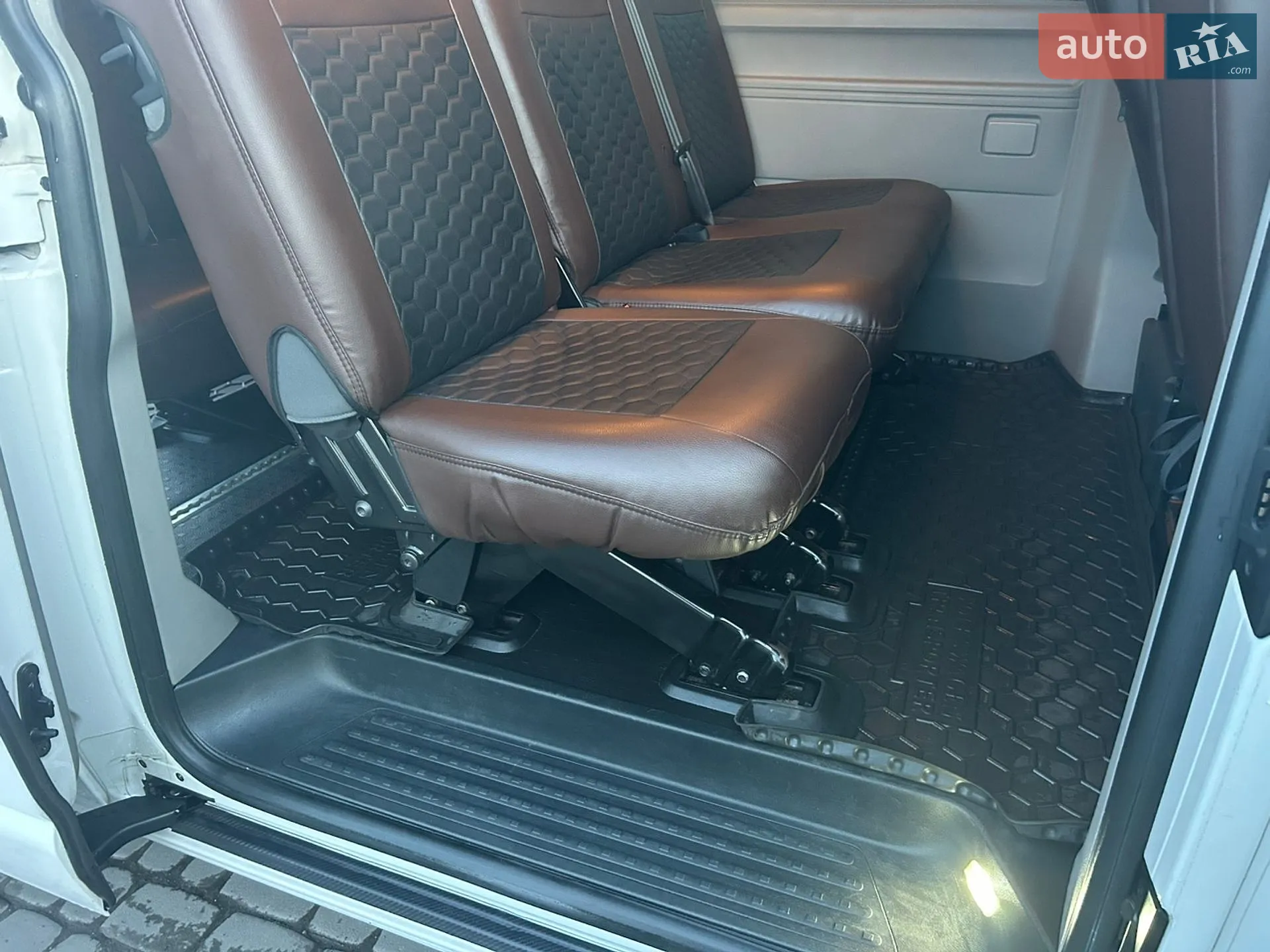 2015 Volkswagen Caravelle - мініатюра 26