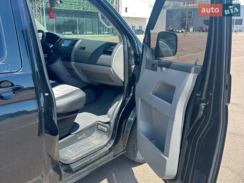 Volkswagen Caravelle 2007 VIN WV2ZZZ7HZ8H004735 фото оголошення 8 з 46