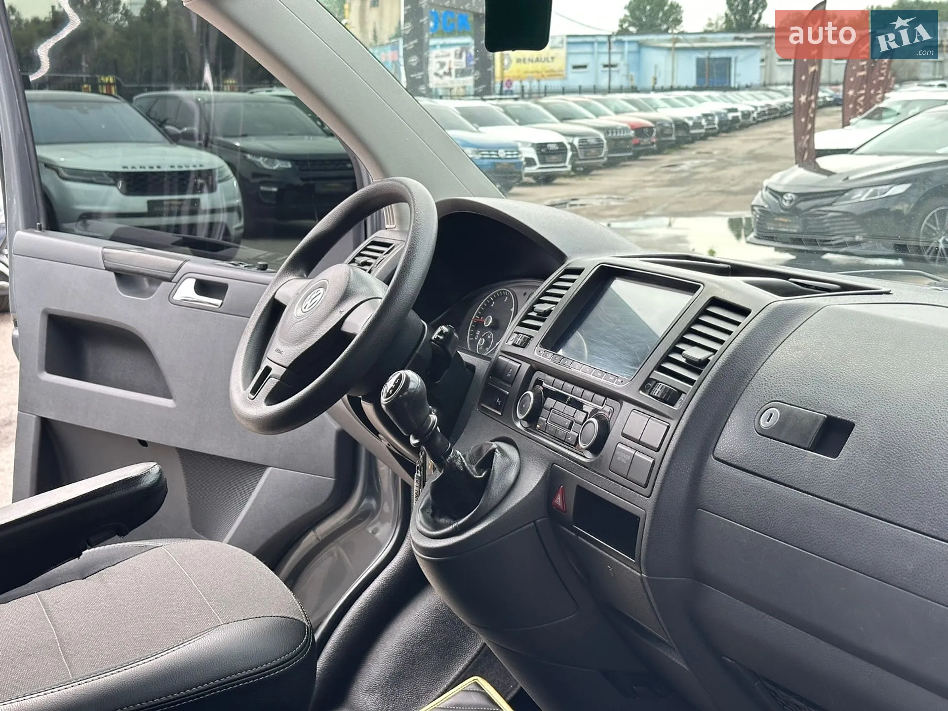 2010 Volkswagen Caravelle - мініатюра 18
