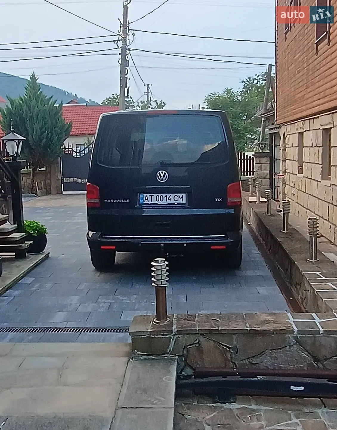 2011 Volkswagen Caravelle - фото 1