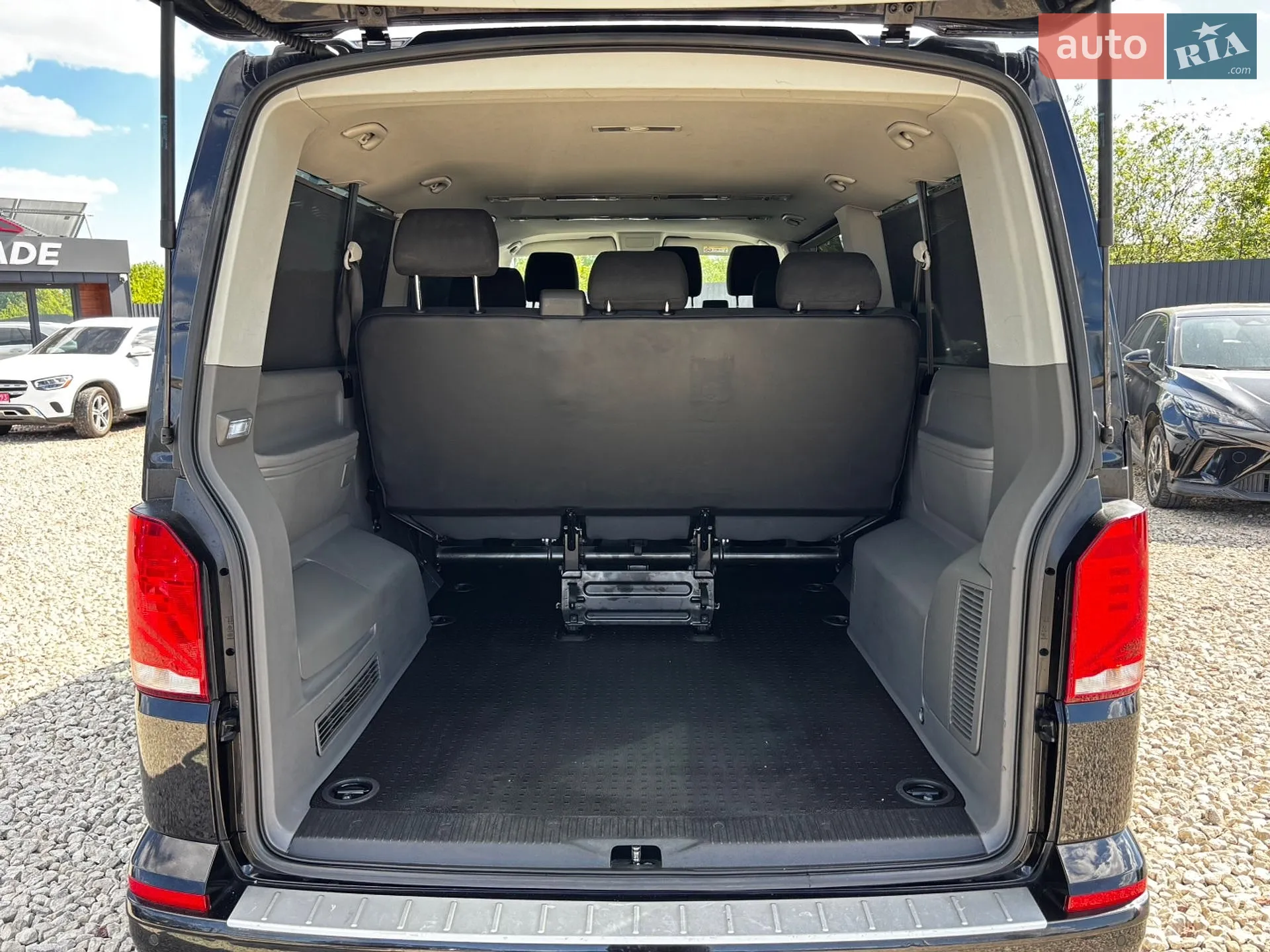 2020 Volkswagen Caravelle - мініатюра 24