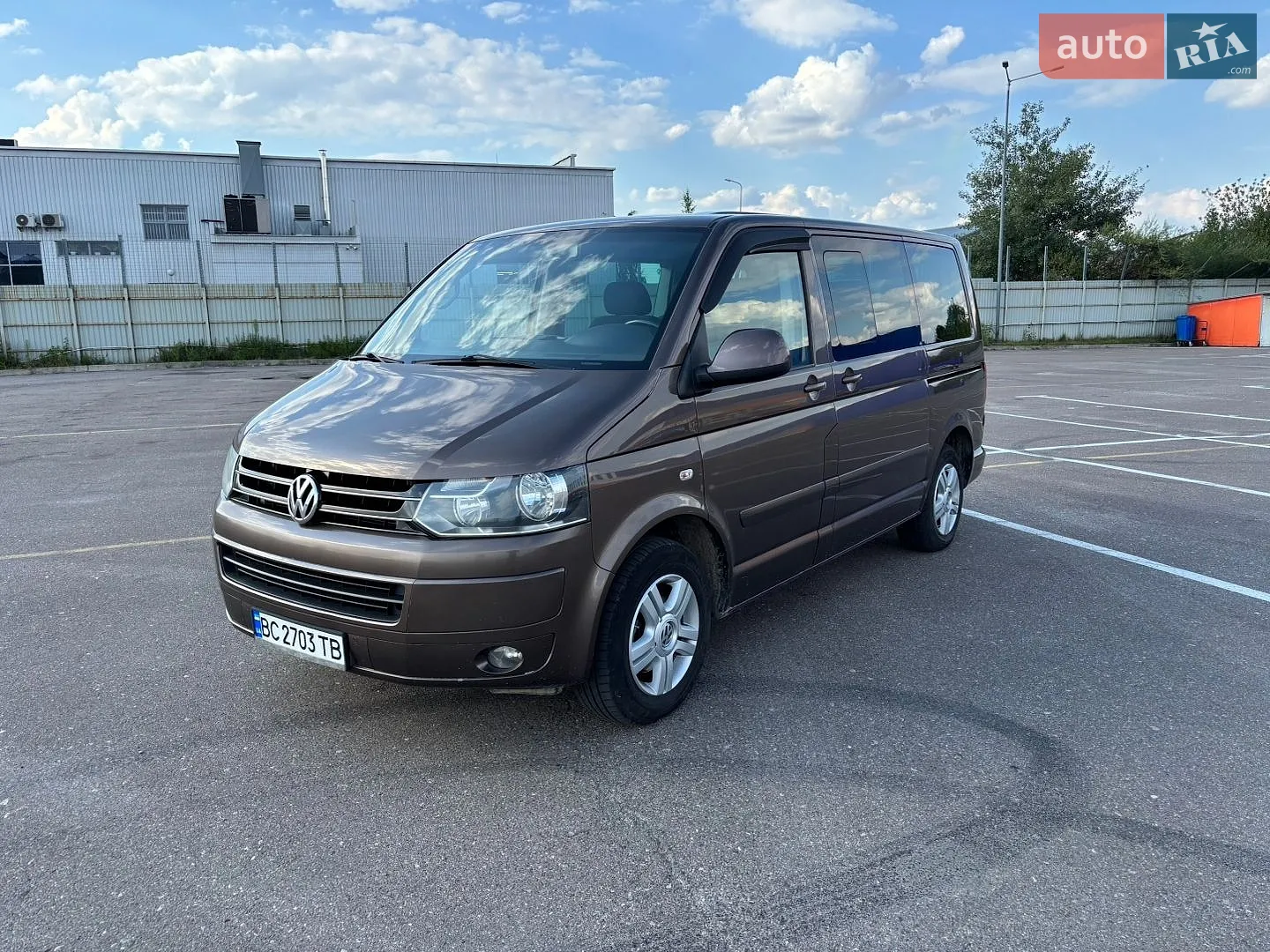 2013 Volkswagen Caravelle - фото 1