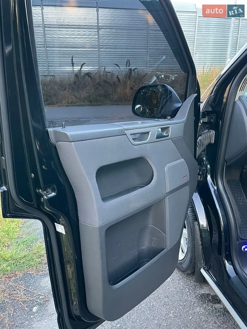 2011 Volkswagen Caravelle - мініатюра 9