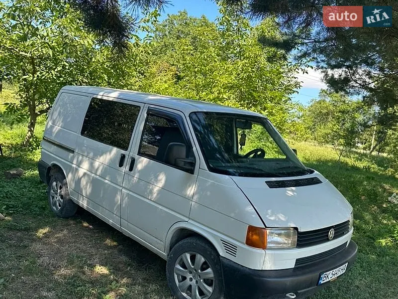 Volkswagen Caravelle 2002