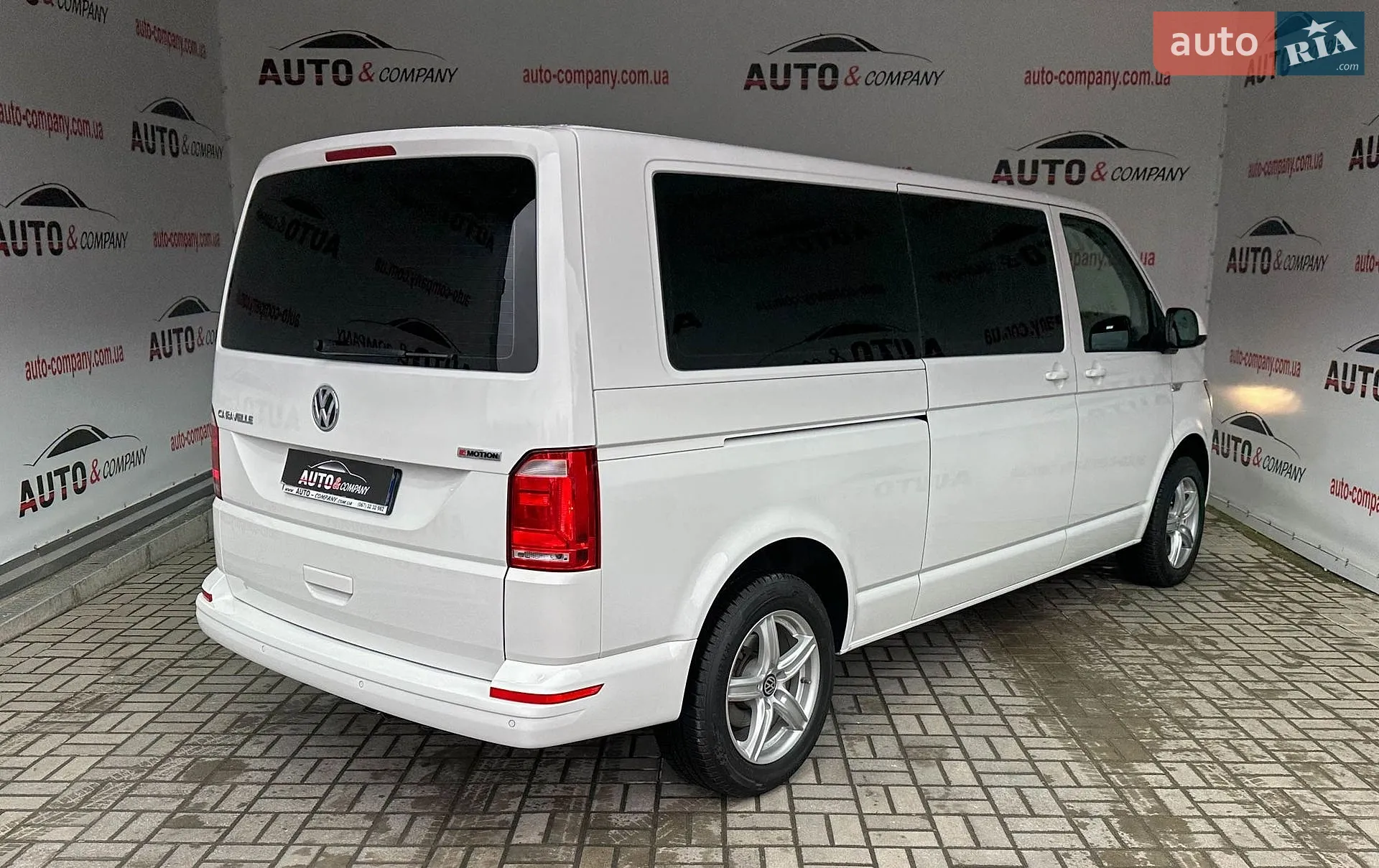 2019 Volkswagen Caravelle - мініатюра 3