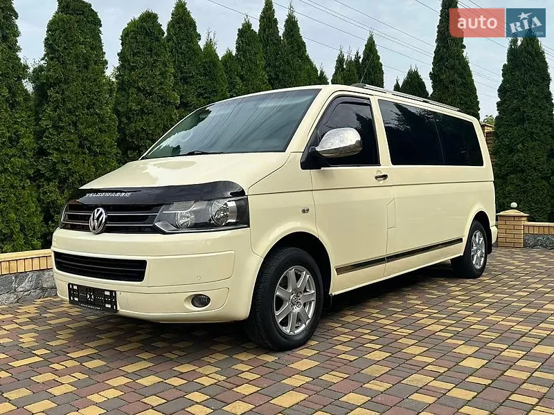 Volkswagen Caravelle