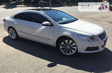 Седан Volkswagen CC / Passat CC 2011 в Киеве