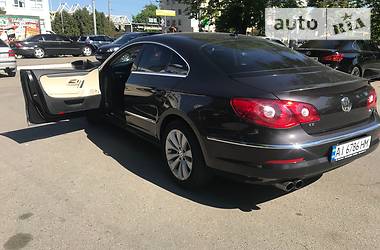 Седан Volkswagen CC / Passat CC 2010 в Киеве