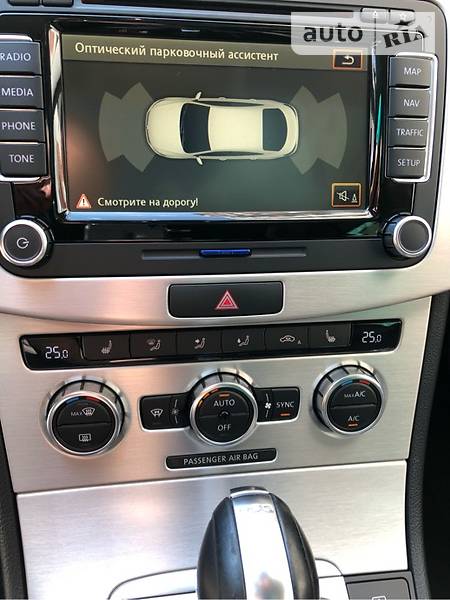 Седан Volkswagen CC / Passat CC 2011 в Львові