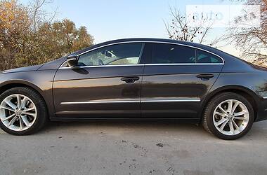 Купе Volkswagen CC / Passat CC 2011 в 