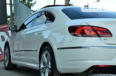 Седан Volkswagen CC / Passat CC 2014 в 