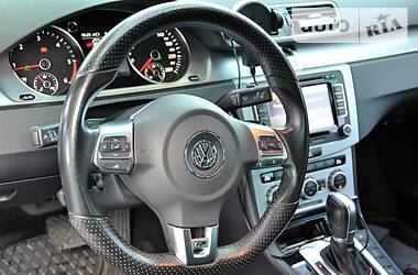 Седан Volkswagen CC / Passat CC 2014 в 