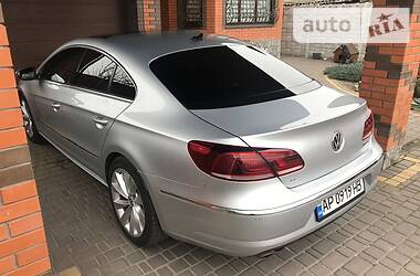 Седан Volkswagen CC / Passat CC 2013 в 