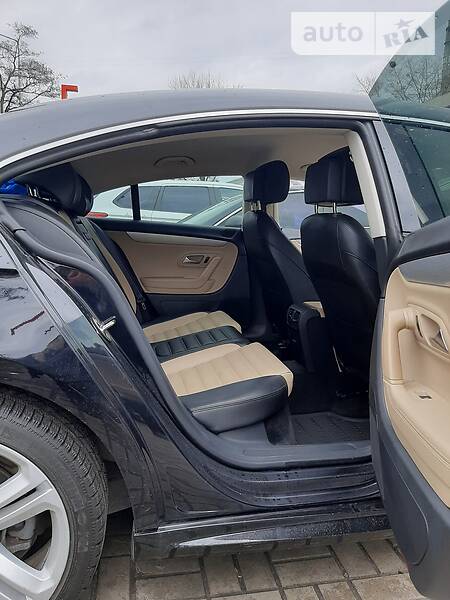 Седан Volkswagen CC / Passat CC 2013 в Дніпрі