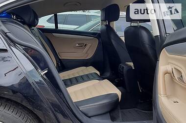 Седан Volkswagen CC / Passat CC 2013 в 