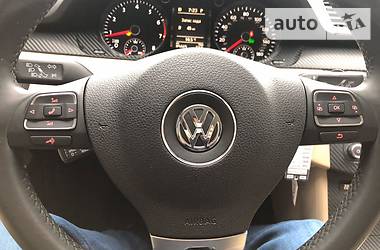 Седан Volkswagen CC / Passat CC 2013 в 
