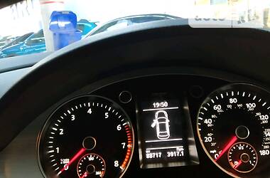 Седан Volkswagen CC / Passat CC 2014 в 